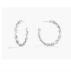 Silver Hoop Twist Earrings
